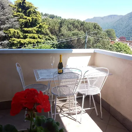 Casa Bella Vista * コモ